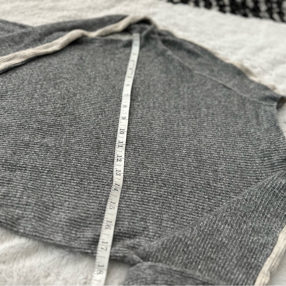 COA Ribbed Gray Knit Sweater - Picture 7 of 8